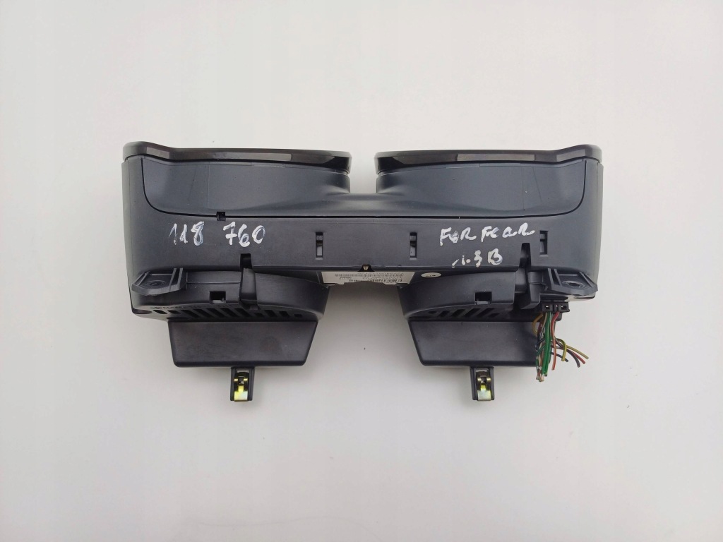 Счетчик приборная панель приборы smart forfou 1.5 дизель a4545404311 nr249 Недорого