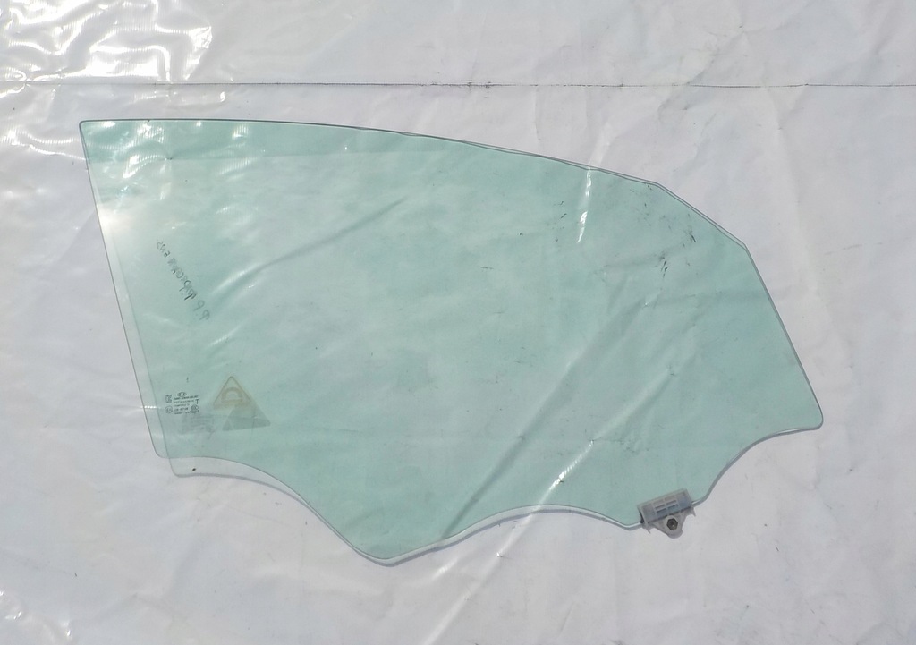 фото №1, Kia carens iv 2013-2019 стекло дверь правый перед eu