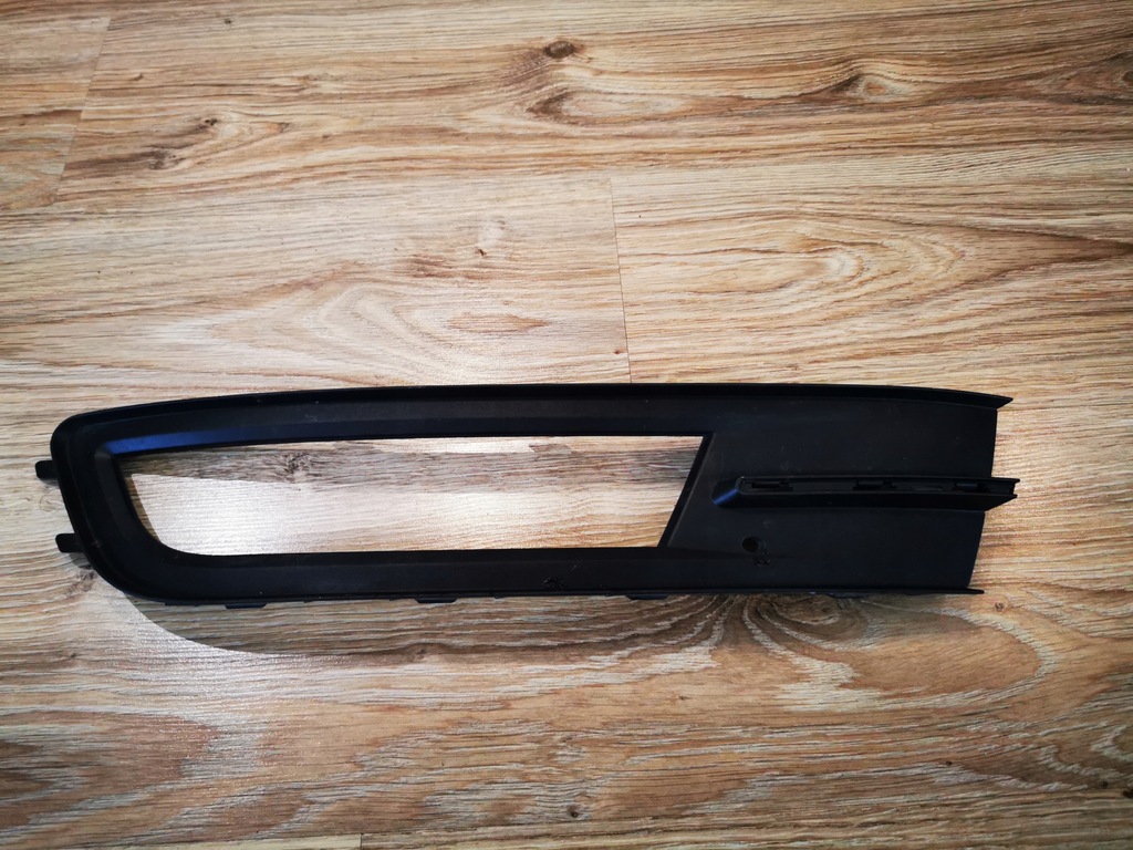 фото №1, Vw passat b8 решітка бампера ліва 14-