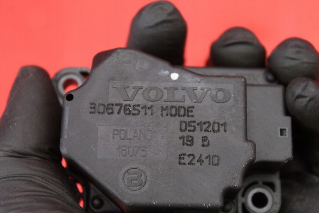 фото №7, Моторчик отопителя 30676511 volvo v70 2 ii 2.4 d 126 km 04-08