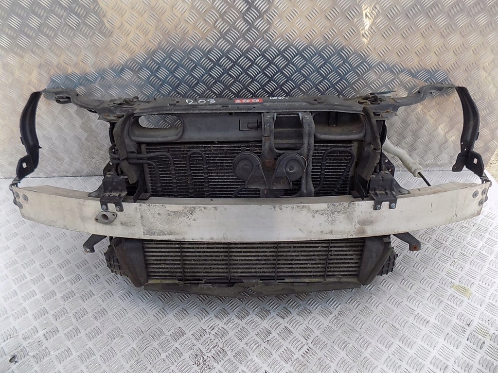 фото №1, Mercedes w203 pas передний