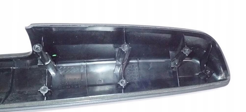 фото №10, Подлокотник левый перед 4f1867105a audi rs6 a6 c6