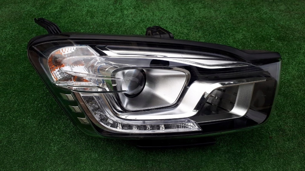 фото №1, Ssangyong korando bi-xenon лампа передняя kpl