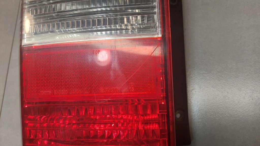 фото №9, Лампа левый задняя space wagon iii 2.4 gdi