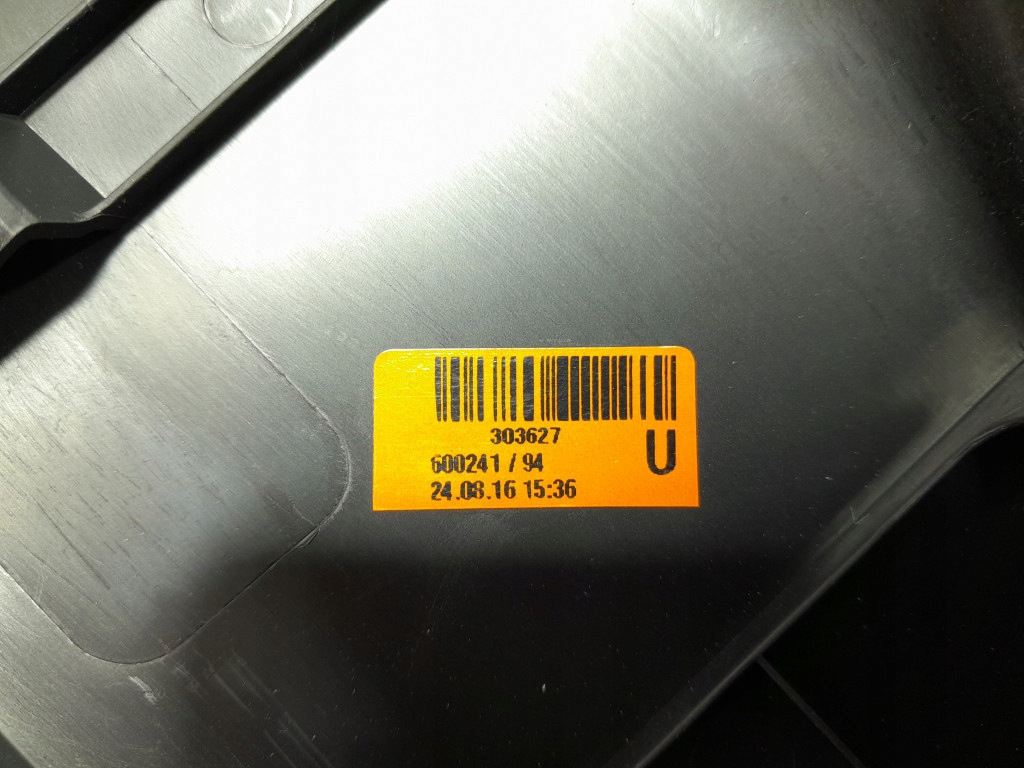 фото №6, Toyota corolla xi e16 sedan захист поперечина заднього поріг 64271-02190