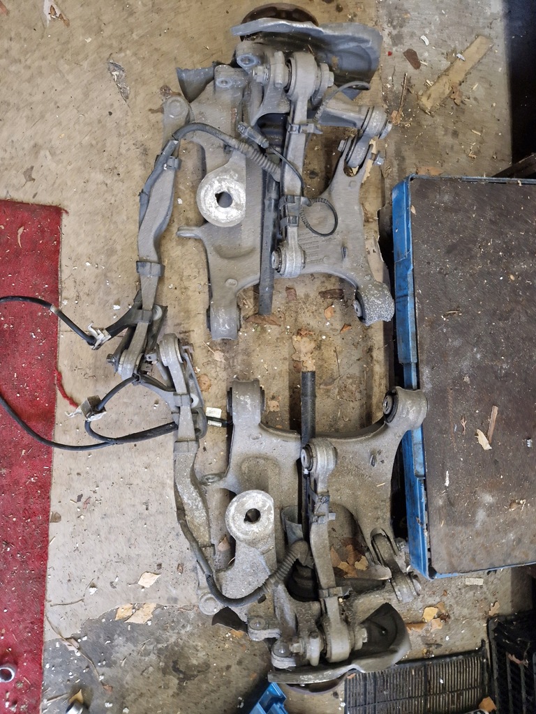 фото №6, Bmw f10 f11 525d поворотный кулак левая правая задняя ступица подрамник рычаг шарнир łódź