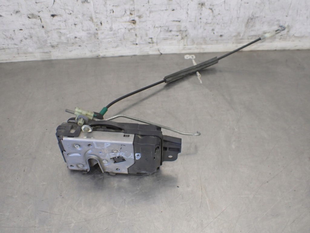 фото №1, Замок левый перед дверь opel zafira b 1.9