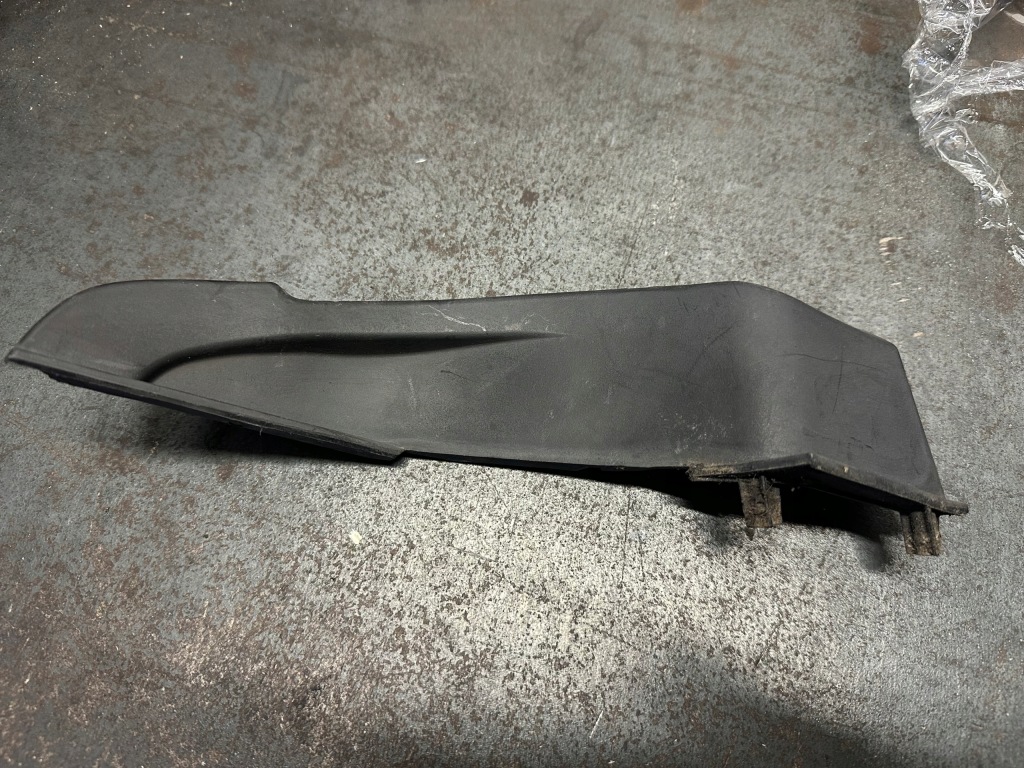 фото №1, Лівий кутик захист жабо kia sportage iv