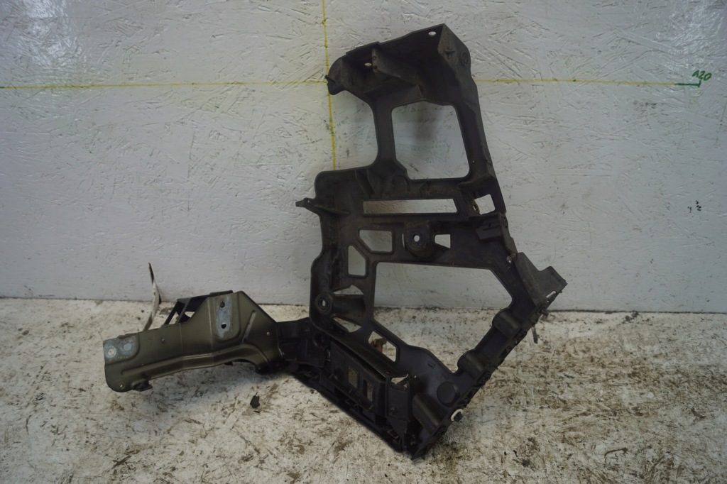 фото №16, Напрямна бампера 508 i правий задня 9686699780 kpl