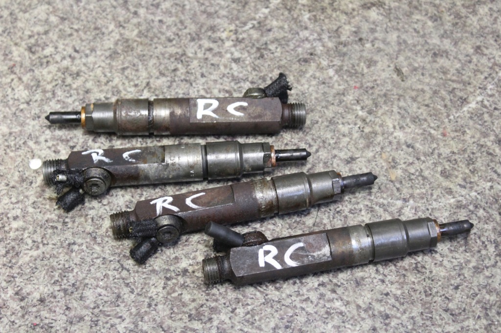 фото №1, Vw t4 lt 2.5tdi форсунка 074130201c