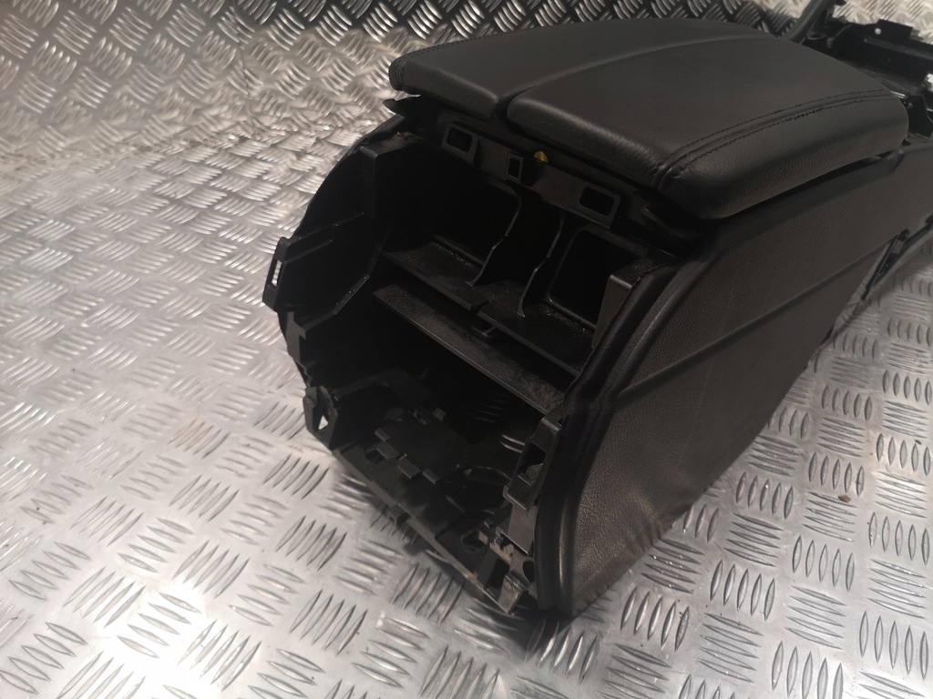 фото №7, Туннель средний подлокотник воздуходувка вентилятор bmw f10 f11 4-зона