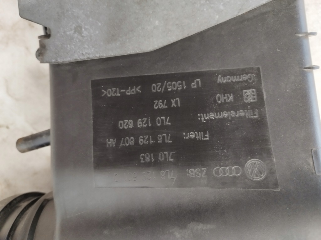 фото №12, Audi q7 4l uk крышка корпус фильтра воздуха 7l6129601q