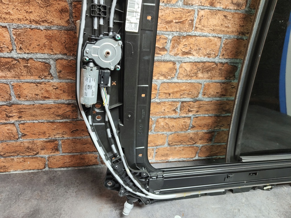 фото №12, Люк панорама скляний дах bmw g31 touring