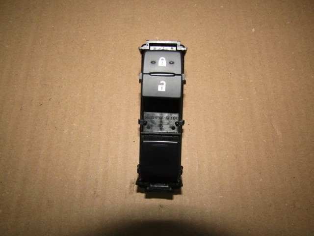 фото №1, Lexus gs gs450h панель кнопка окон перед правый