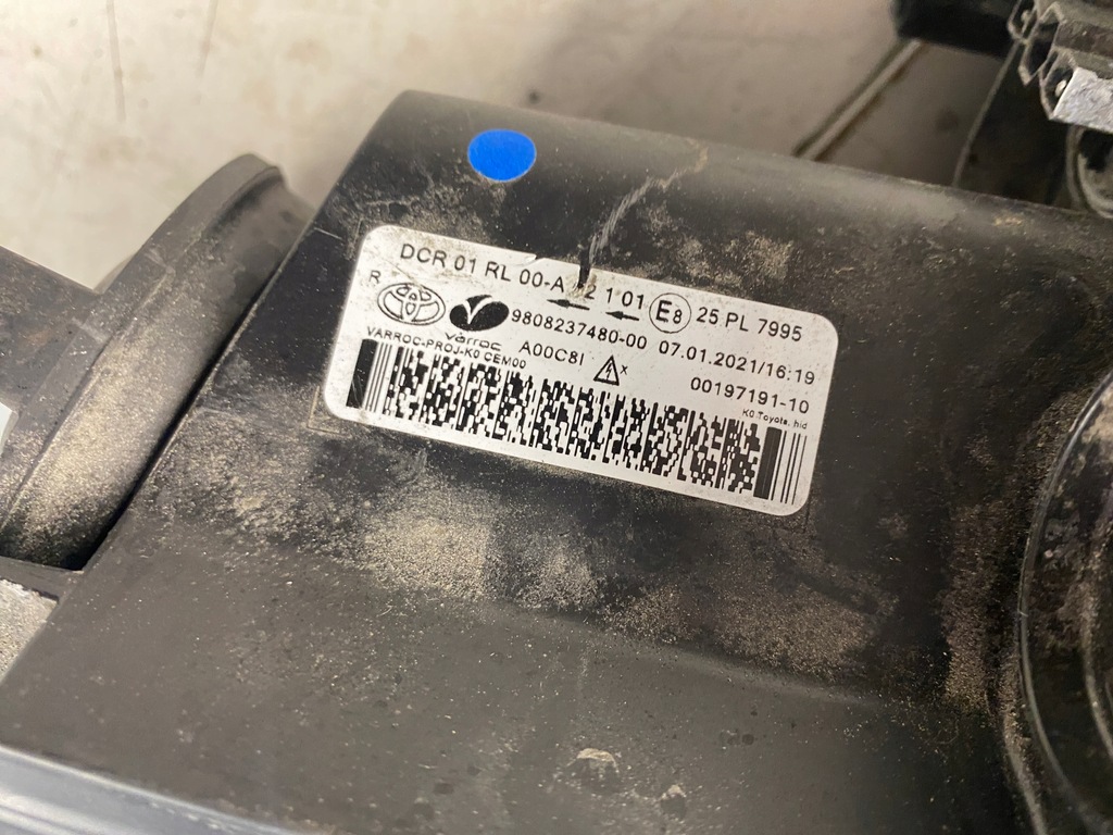 фото №10, Toyota proace ii лампа правый перед ксенон led