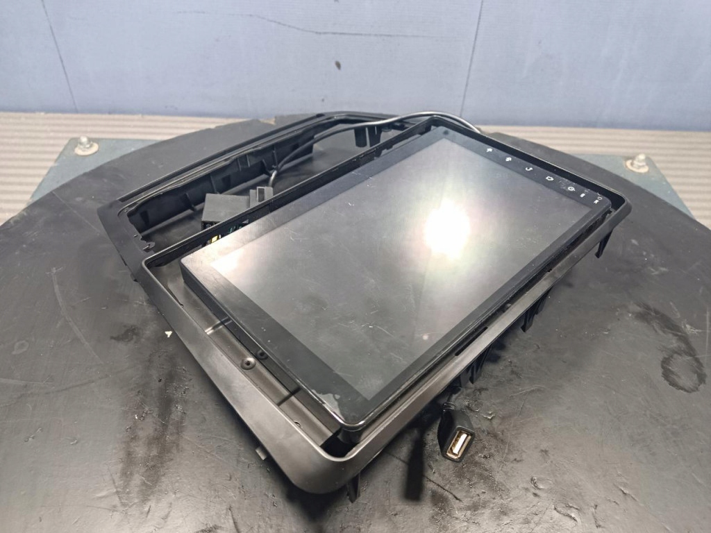 Радіо android carplay skoda octavia 2 рамка Оригінал