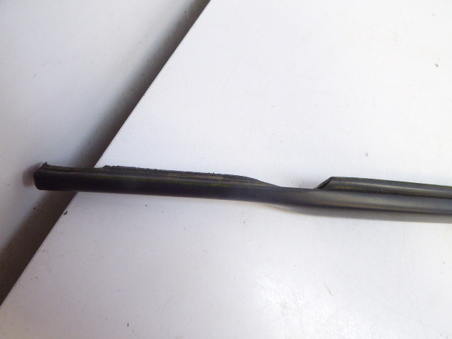 фото №7, Opel meriva b cosmo молдинг уплотнитель задняя правый