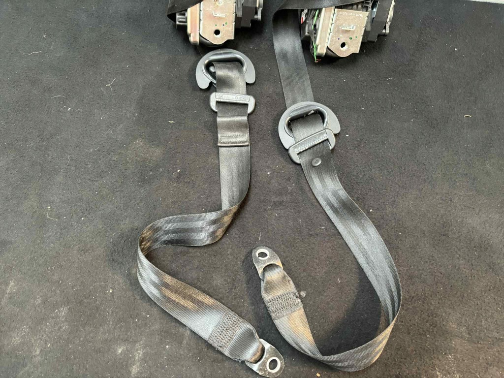 Audi q7 ремінь безпеки перед правий 4m0857706m Зі Шроту