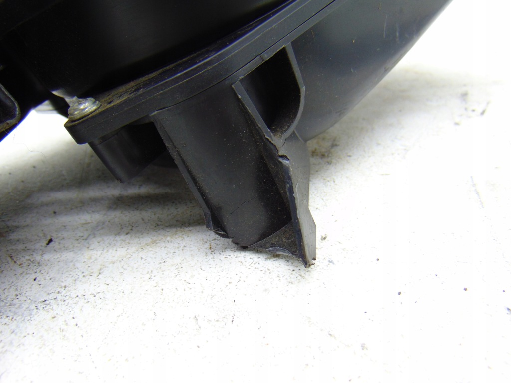 Вентилятор воздуходувка задний  range rover iii l322 7h42-19924-ab 8369561 Доставка