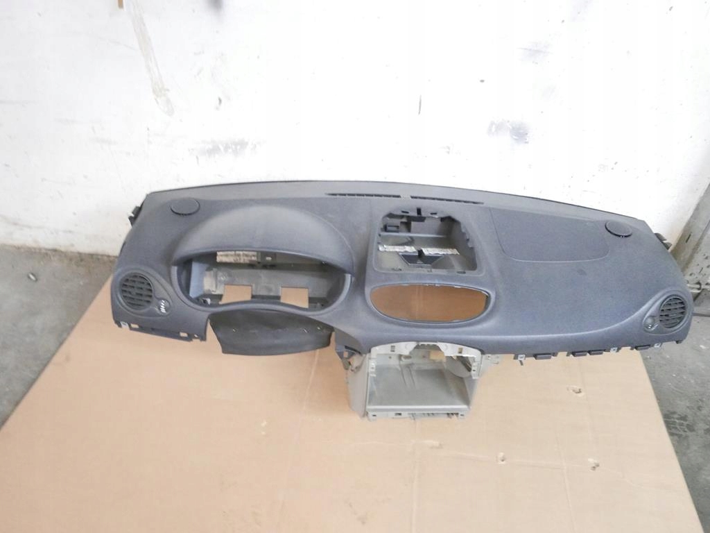 фото №4, Приборная панель приборная консоль renault clio iii phi hb