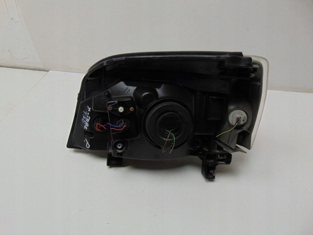 фото №10, Лампа правая перед nissan x-trail t30 lift europa