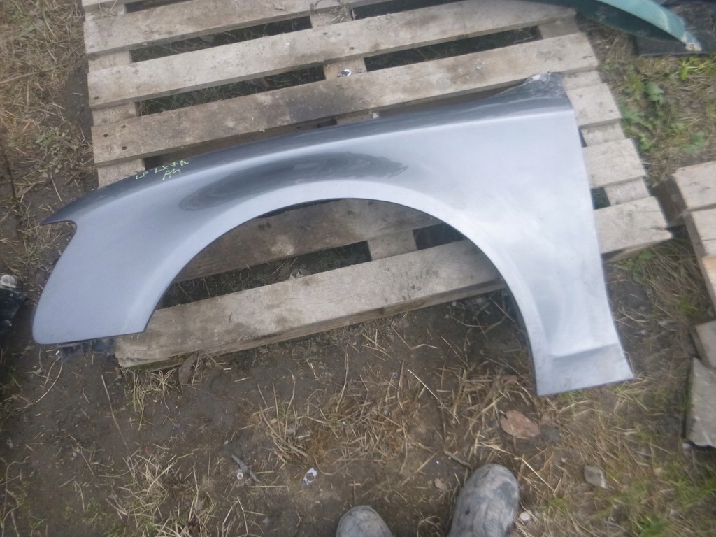 фото №1, Крила лівий передній перед audi a4 b8
