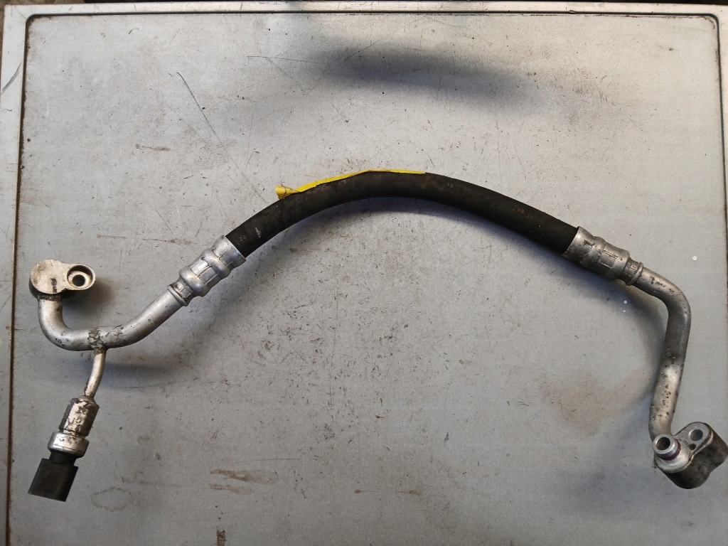 фото №4, Шланг кондиционера audi tt 8j 8j0820721f