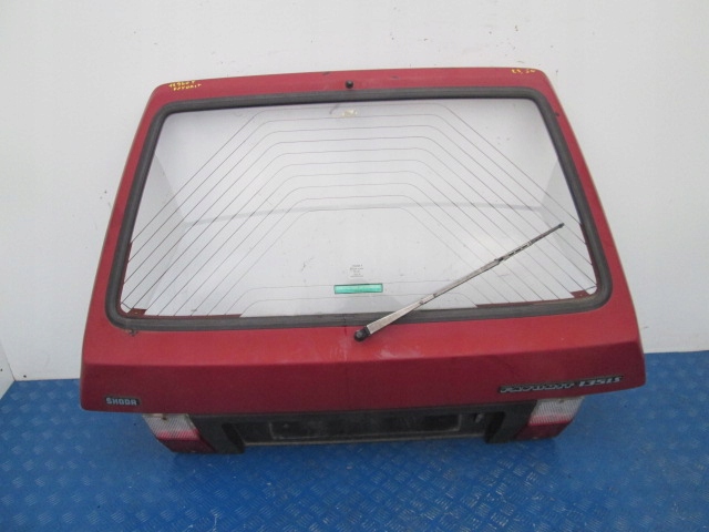 фото №1, Skoda favorit стекло задняя крышка багажника багажника bordowa