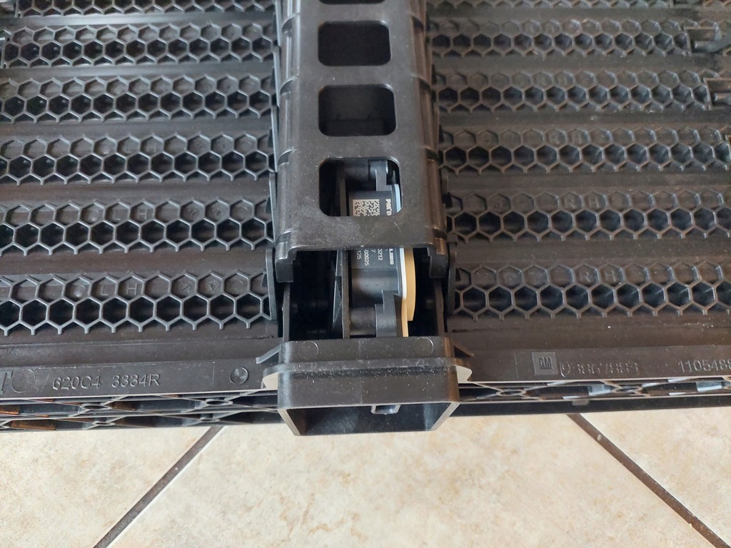 фото №7, Жалюзи - воздуховод воздуха - renault trafic iii - opel vivaro ii - 2015