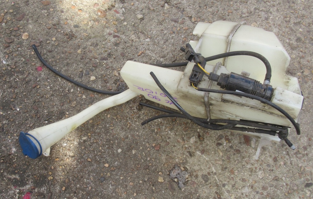 фото №1, Volvo xc90 10r 2.4 d бачок рідина омивача помпа