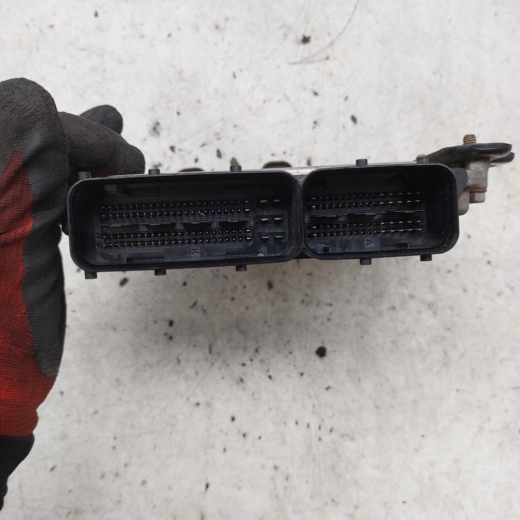 фото №10, Hyundai ix35 1,7crdi 2013 бортовой компьютер двигателя новый