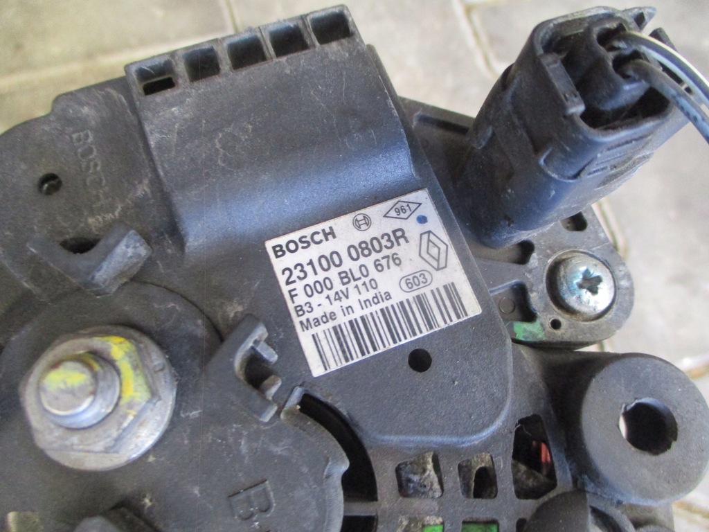 фото №2, Dacia renault генератор 231000803r