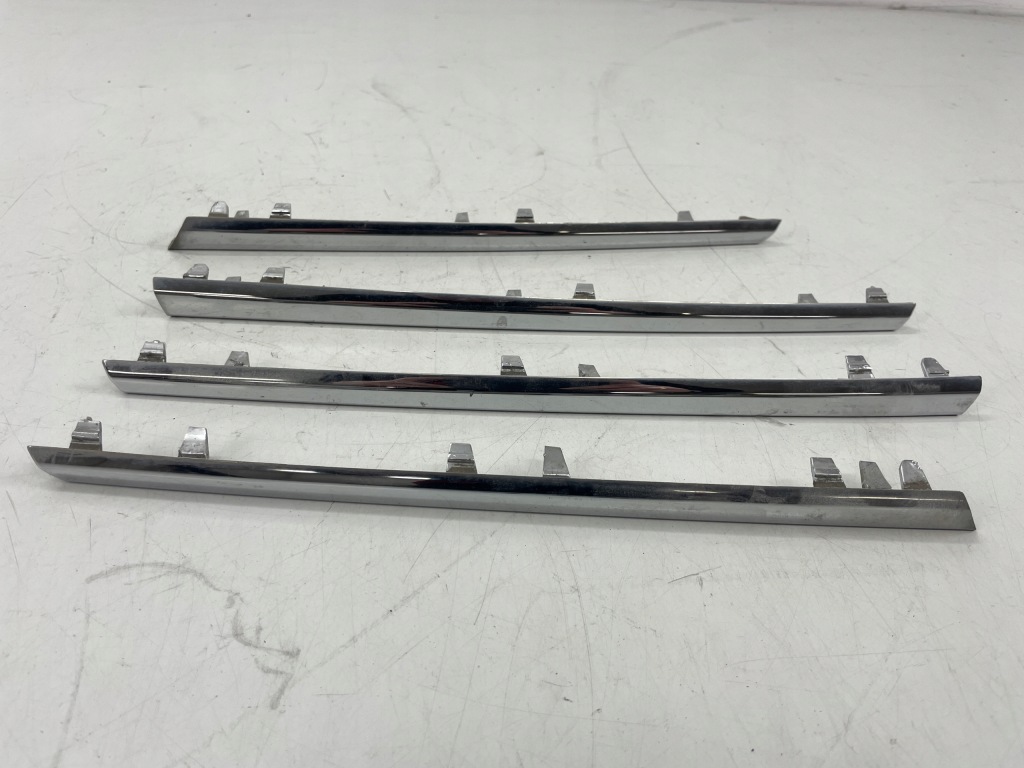 Накладки решётка радиатора хром решётка радиатора mercedes e klasa w 207 Цена