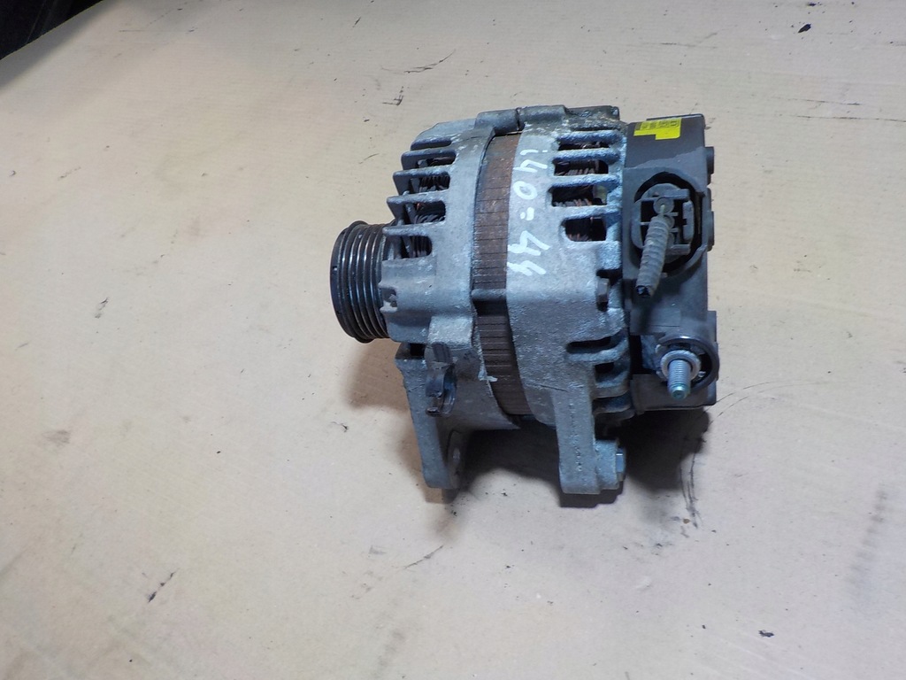 фото №4, Hyunday i40 генератор 37300-2a800 1.7 crdi