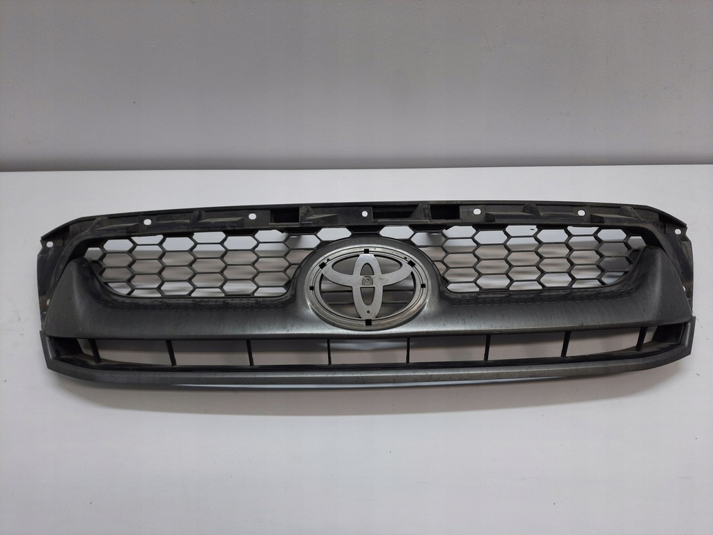 фото №1, Toyota hilux 7 vii lift 09- решітка радіатора решітка радіатора оригінал