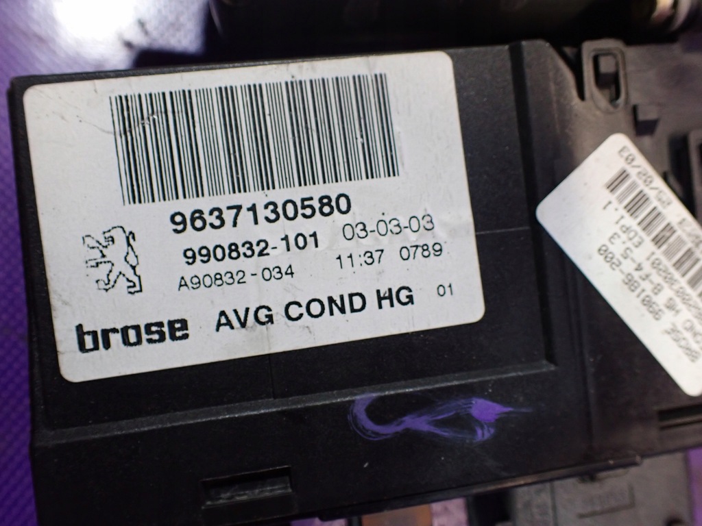 фото №5, Peugeot 307 підйомник скло перед лівий 9637130580