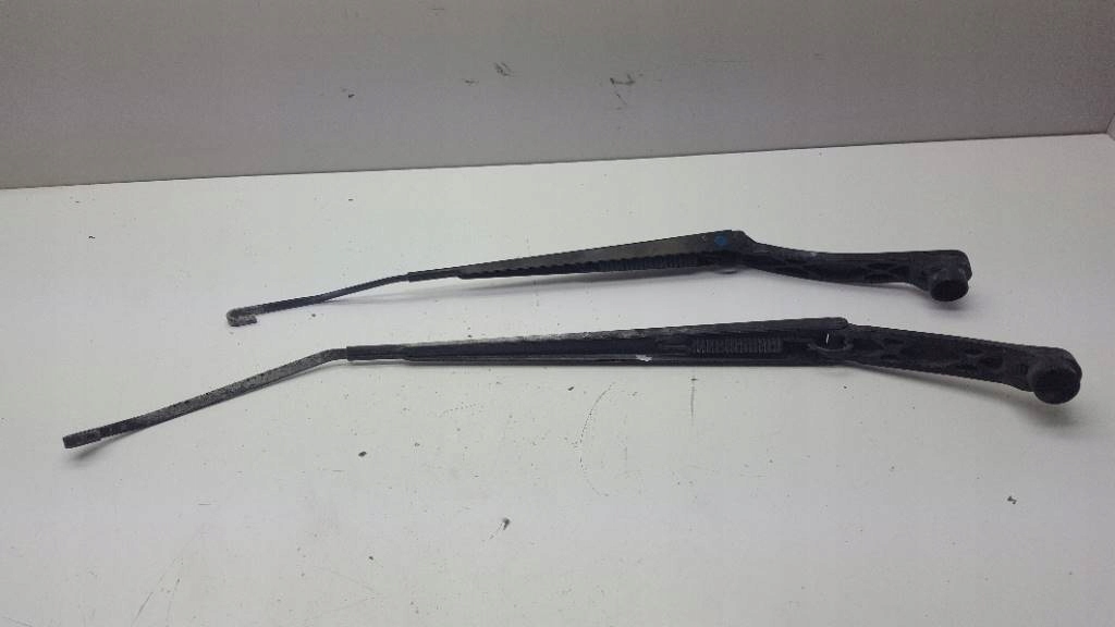 фото №3, Рычаг левая правое дворники перед outback v bs eu
