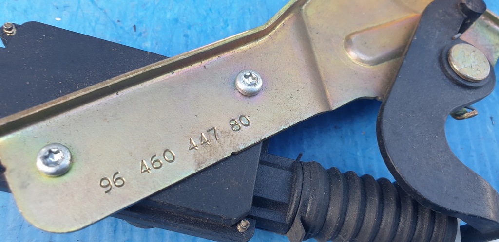 фото №5, Citroen c1 привід замка дах правий задня задній 9646044780