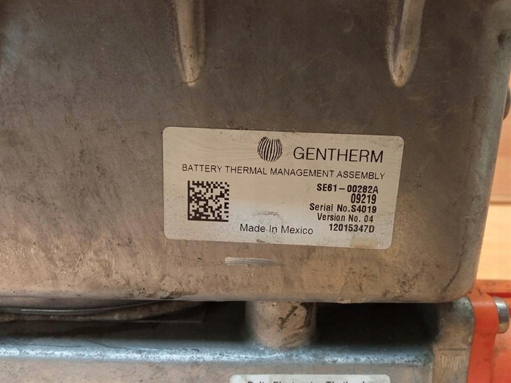 фото №6, Аккумулятор модуль гибрид wrangler 2.0t usa 05057870ar