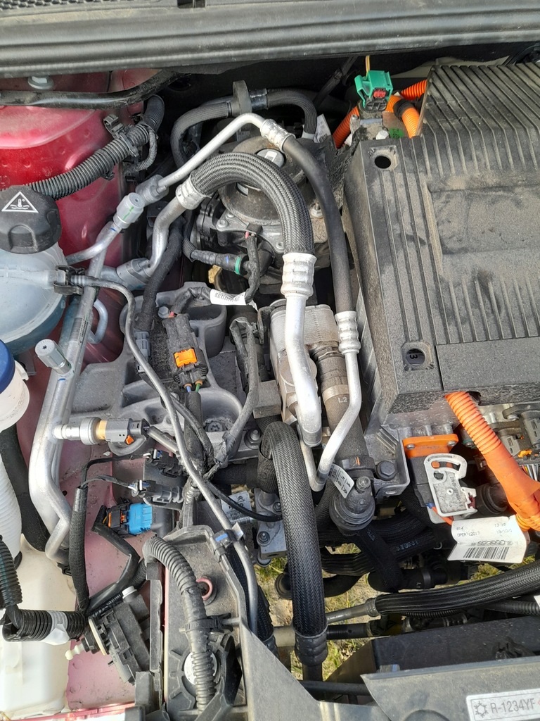 фото №1, Peugeot e-208 citroen opel шланг провода кондиционера трубки комплект