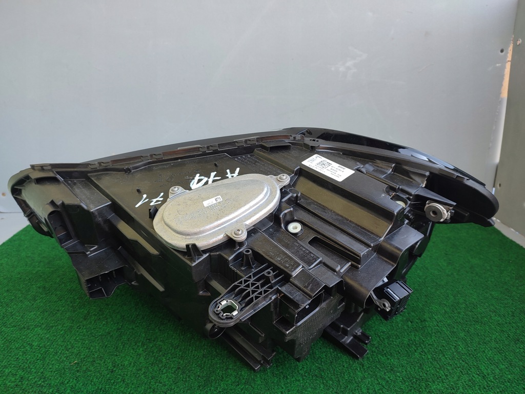 фото №9, Bmw x1 f48 lift 90191273 full led лампа перед идеальное состояние оригинал правая