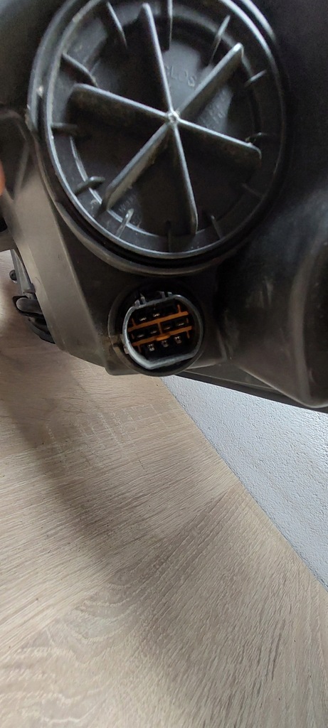 фото №9, Лампа правый перед hyundai ix20