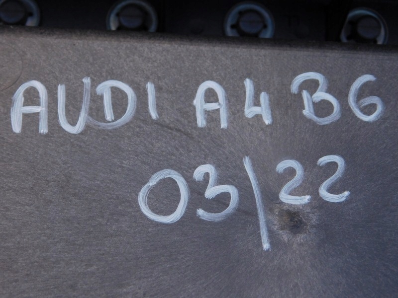 фото №14, 03/22 audi a4 b6 приборная панель приборная консоль приборная панель