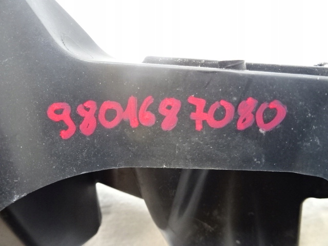 фото №10, Citroen c4 cactus правый направляющая бампера заднего задняя 9801687080