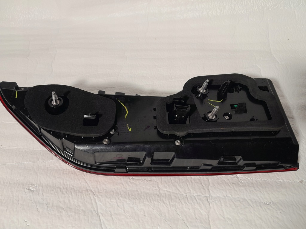 фото №14, Bmw x7 g07 лампы задняя комплект usa 5a164a6 5a164a5 5a164a4 5a164a3