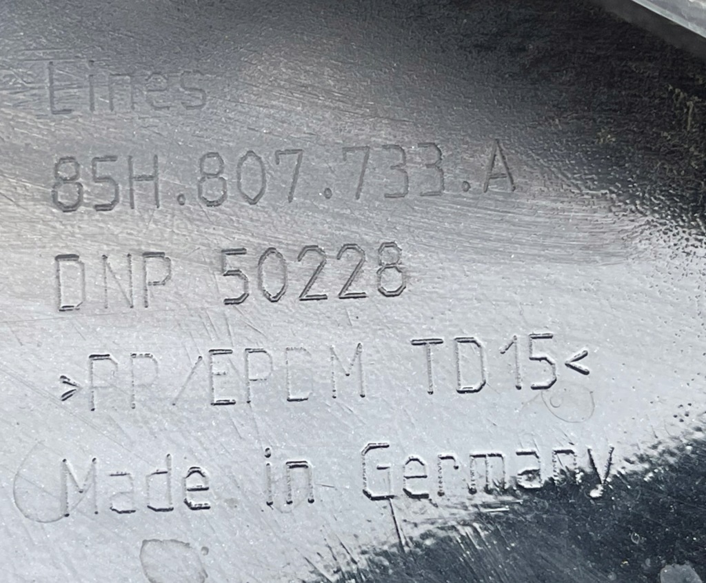 фото №10, Audi q6 e-tron спойлер накладка бампера перед 85h807733a