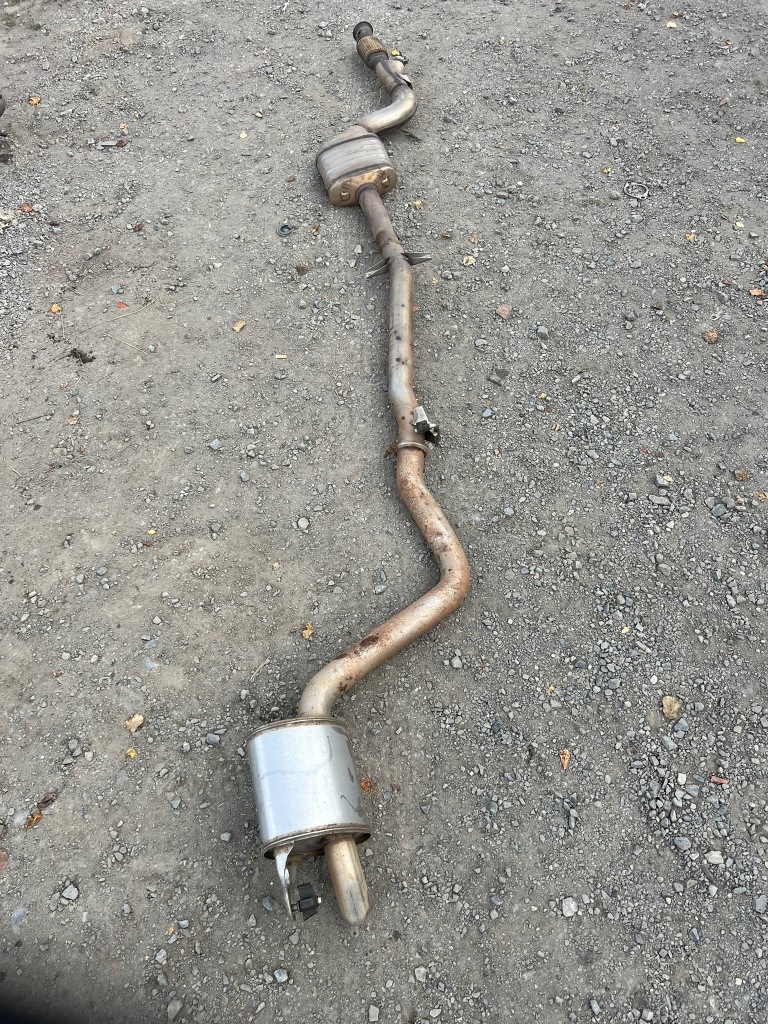 Купити C-klasa w205 2.2cdi 4matic гасник каталізатор a2054900614