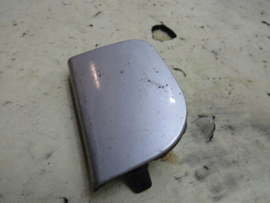 фото №1, Заглушка фаркоп бампера 1f7 prius 3 iii 52128-47030