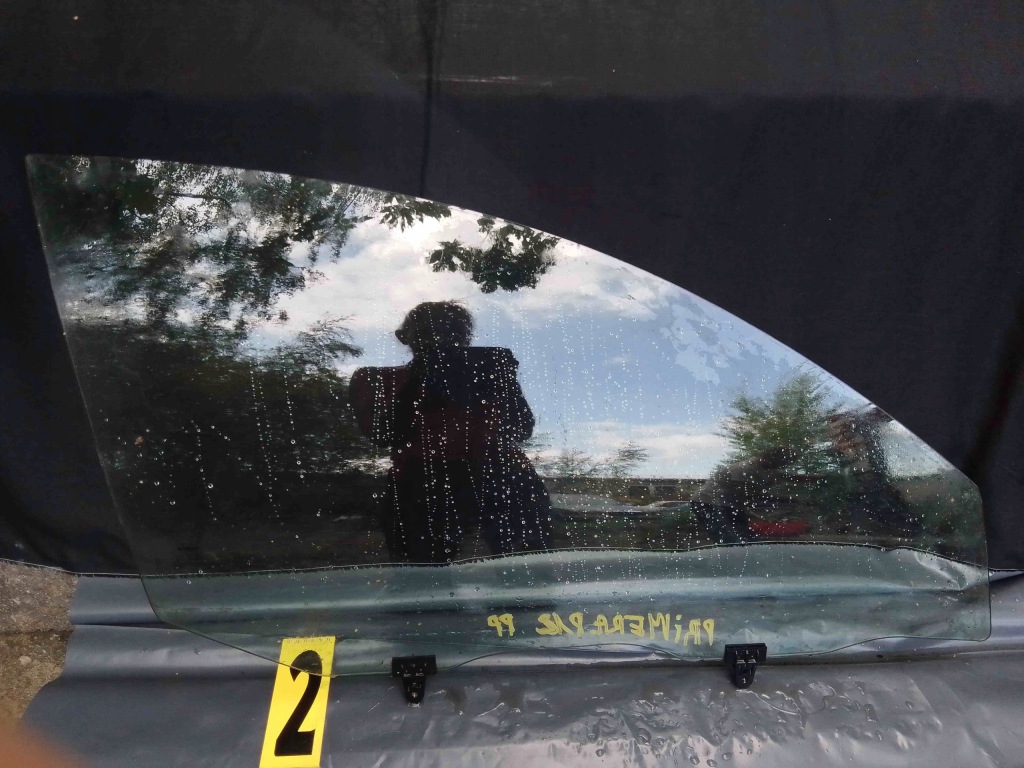 фото №1, Nissan primera p12 стекло боковая передняя перед правая