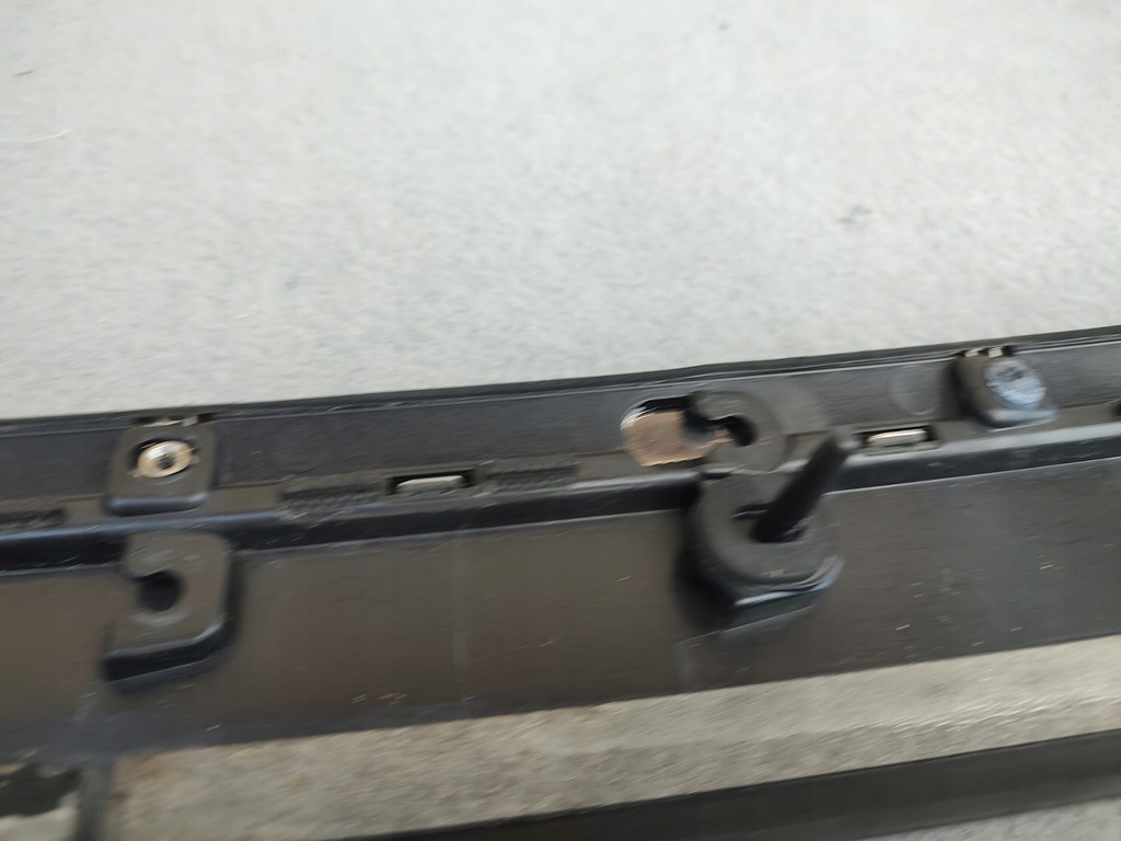 фото №10, Kia ev6 накладка молдинг крышки задний задняя 87372-cv000